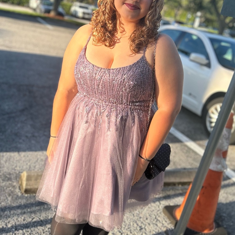 Elegant Lavender HoCo Dress - Picture 5 of 10